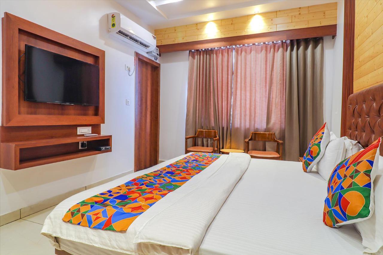 Fabhotel Grand Arya 巴特那 外观 照片